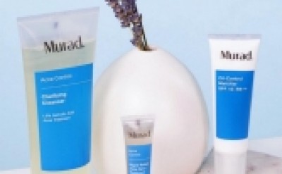 “Phép màu” trị mụn của sữa rửa mặt trị mụn Murad Clarifying Cleanser Salicylic