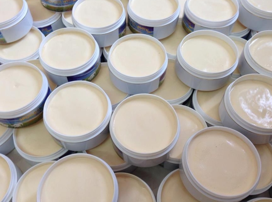 sản phẩm kem trộn chứa corticoid